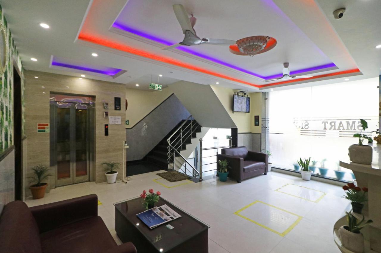 Hotel Smart Signature - Delhi Airport New Delhi Exterior photo