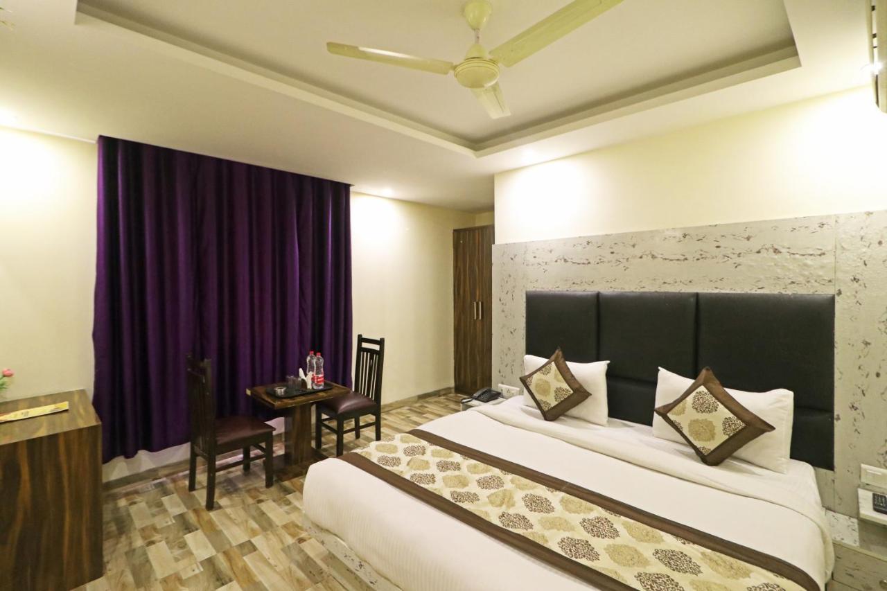 Hotel Smart Signature - Delhi Airport New Delhi Exterior photo