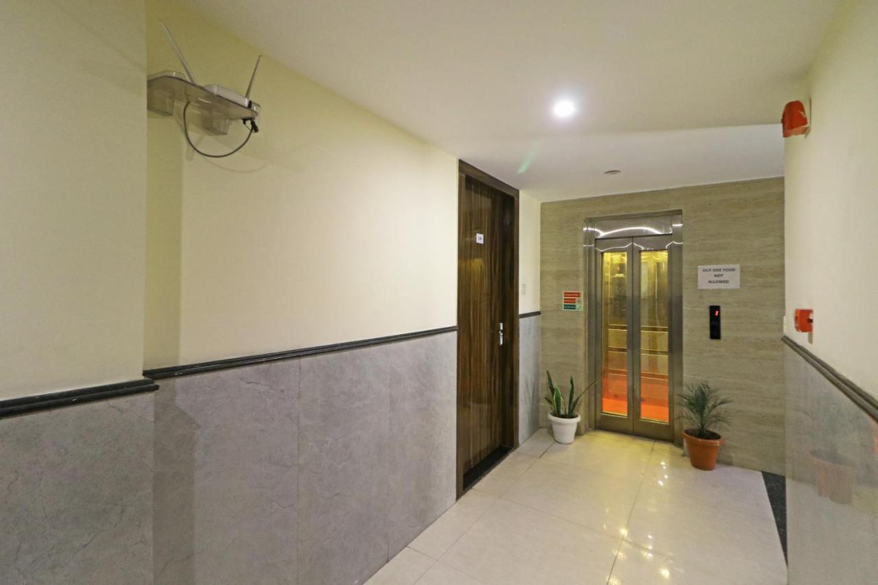 Hotel Smart Signature - Delhi Airport New Delhi Exterior photo