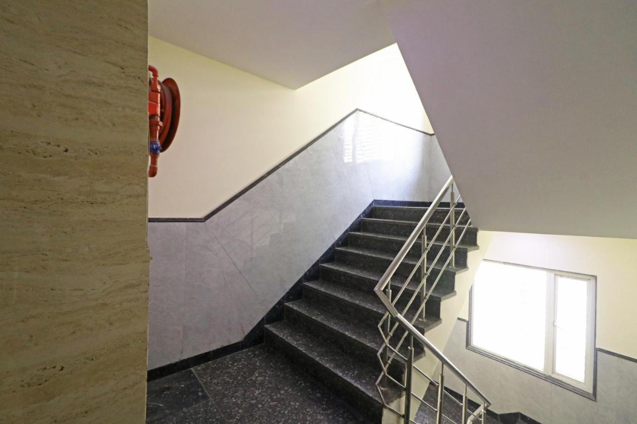 Hotel Smart Signature - Delhi Airport New Delhi Exterior photo